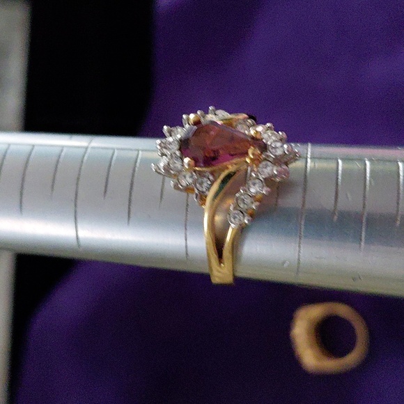 Assorted Garnet Cocktail Rings, Set Of Four. Vintage Various Sizes. - Picture 9 of 16